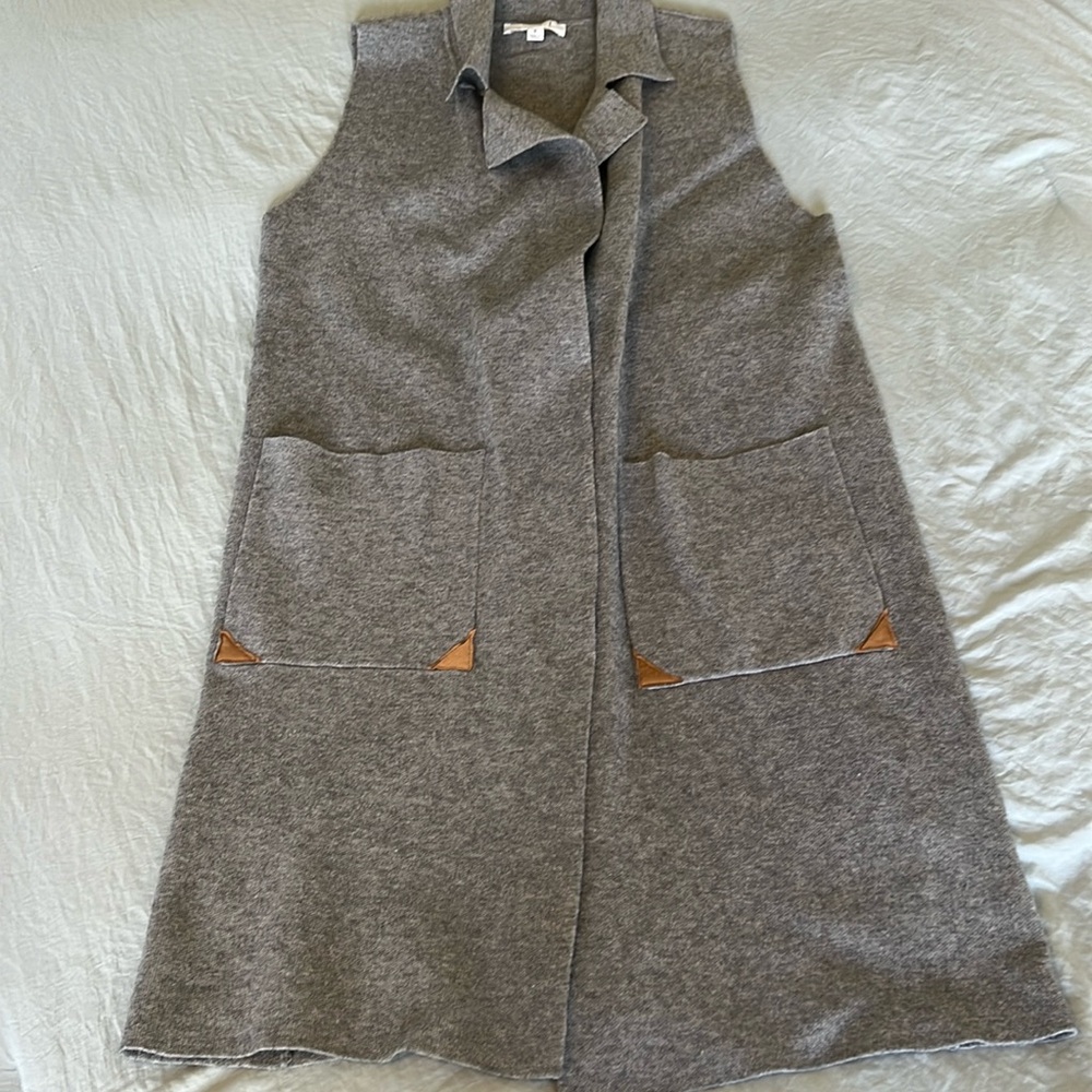 THML wool blend long pocket vest size Small